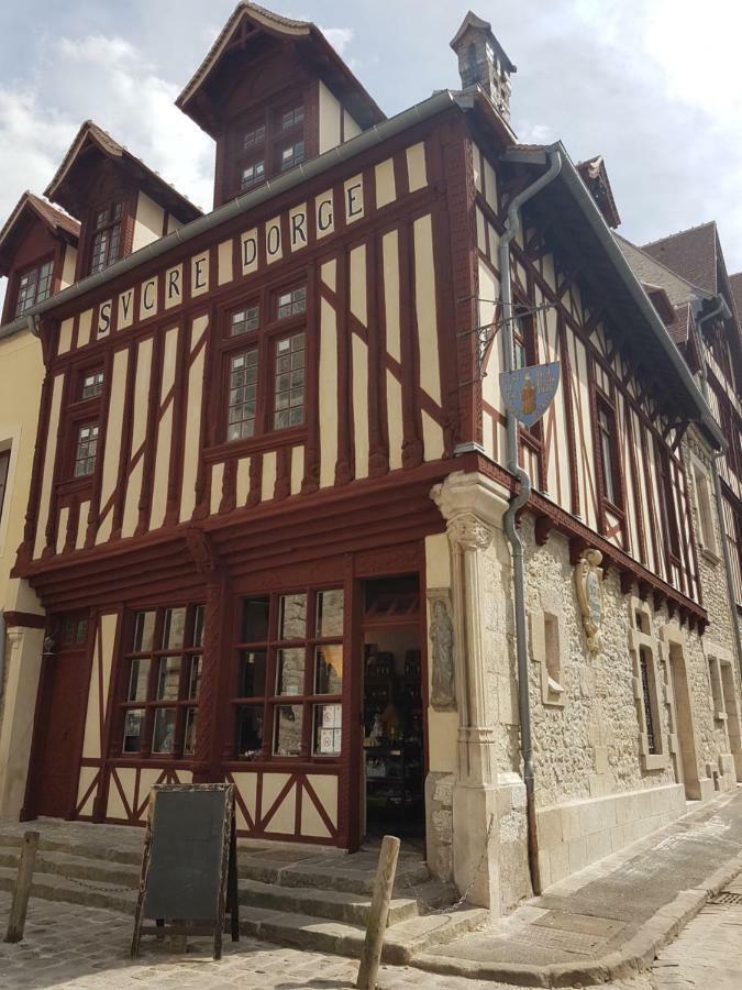 Апартаменти La Montignonne Montigny-sur-Loing Екстер'єр фото